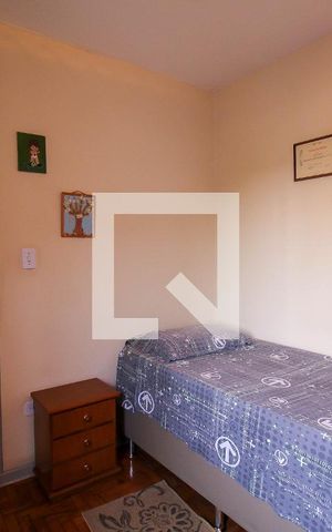 Casa à venda com 400m², 3 quartos e 2 vagas Casa à venda com 400m², 3 quartos e 2 vagasQuarto 3