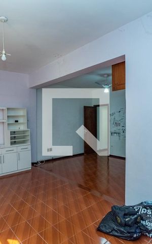 Casa para alugar com 470m², 4 quartos e 4 vagas Casa para alugar com 470m², 4 quartos e 4 vagasQuarto 4