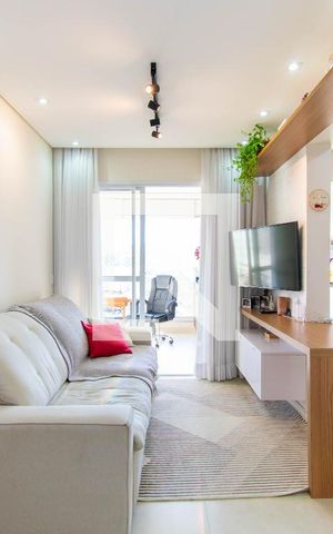 Apartamento à venda com 66m², 2 quartos e 1 vagaSala
