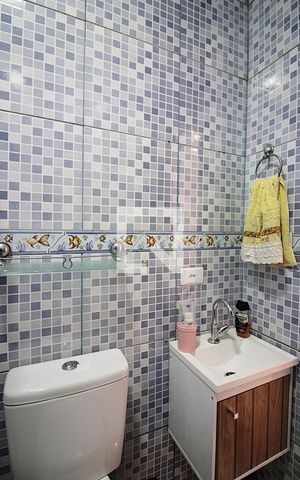 Casa à venda com 150m², 3 quartos e 2 vagasBanheiro Social