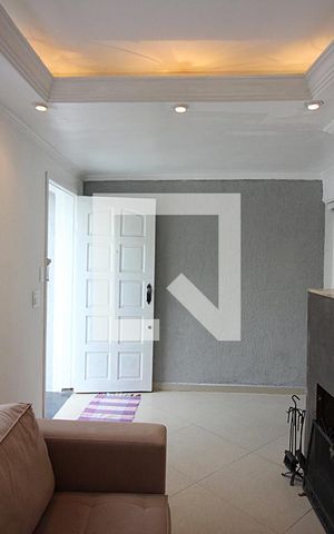 Casa à venda com 150m², 3 quartos e 2 vagasSala 