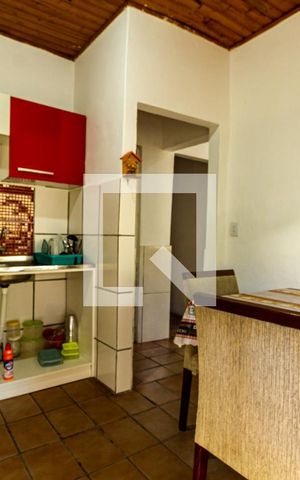 Casa à venda com 600m², 5 quartos e 3 vagas Casa à venda com 600m², 5 quartos e 3 vagasCozinha
