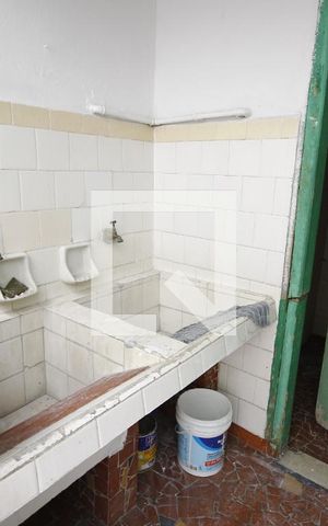 Casa à venda com 258m², 2 quartos e 2 vagasÁrea de Serviço
