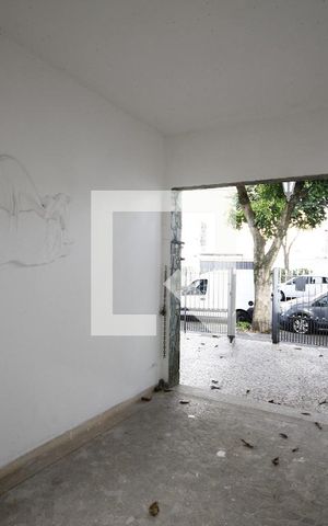 Casa à venda com 258m², 2 quartos e 2 vagasGaragem