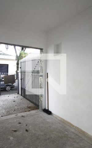Casa à venda com 258m², 2 quartos e 2 vagasGaragem