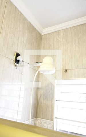 Casa à venda com 258m², 2 quartos e 2 vagasBanheiro