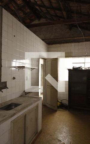 Casa à venda com 258m², 2 quartos e 2 vagasCozinha 2