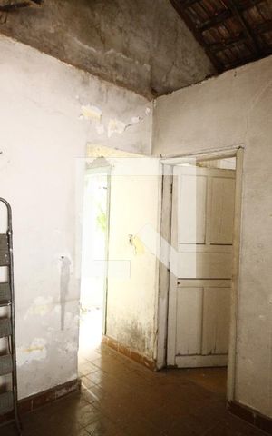Casa à venda com 258m², 2 quartos e 2 vagasSala 2