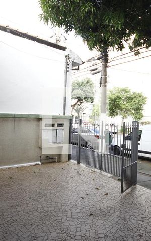Casa à venda com 258m², 2 quartos e 2 vagasGaragem