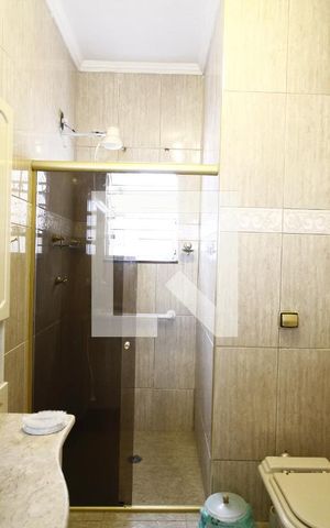 Casa à venda com 258m², 2 quartos e 2 vagasBanheiro