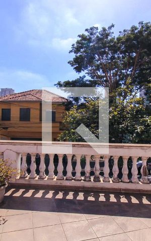 Casa à venda com 501m², 2 quartos e 3 vagasÁrea externa
