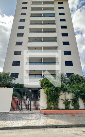 Apartamento para alugar com 85m², 2 quartos e 1 vagaFachada