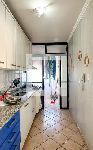 Apartamento para alugar com 85m², 2 quartos e 1 vagaCozinha
