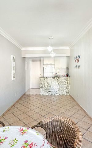 Apartamento para alugar com 85m², 2 quartos e 1 vagaSala