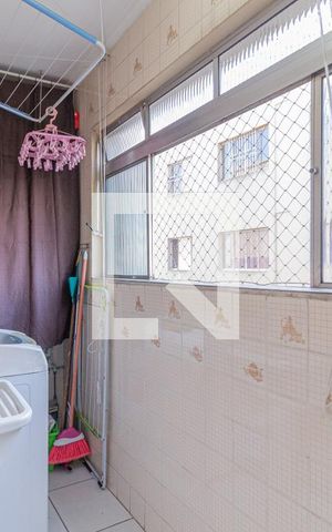 Apartamento à venda com 65m², 2 quartos e 1 vagaÁrea de serviço