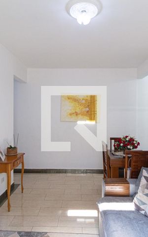 Apartamento à venda com 65m², 2 quartos e 1 vagaSala