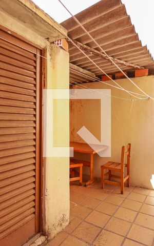 Casa à venda com 180m², 3 quartos e 1 vaga Casa à venda com 180m², 3 quartos e 1 vagaQuintal