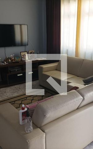 Casa à venda com 49m², 2 quartos e sem vaga Casa à venda com 49m², 2 quartos e sem vagaSala