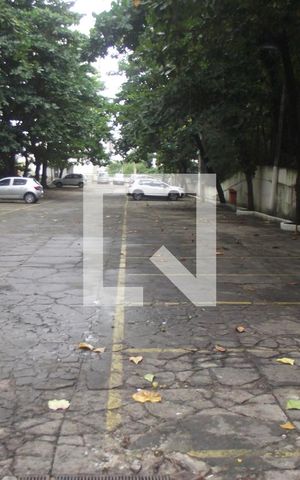 Apartamento à venda com 74m², 2 quartos e 1 vagaÁrea comum