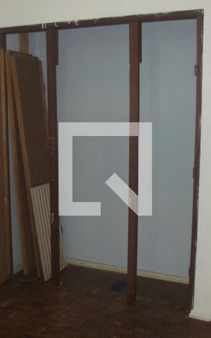 Apartamento à venda com 74m², 2 quartos e 1 vagaQuarto 2