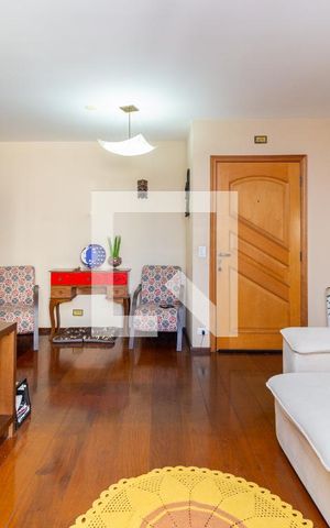 Apartamento à venda com 124m², 3 quartos e 2 vagas Apartamento à venda com 124m², 3 quartos e 2 vagasSala de TV