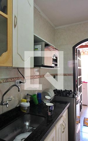 Casa à venda com 159m², 3 quartos e 2 vagasCozinha