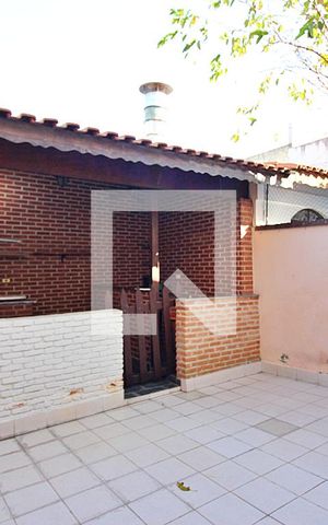 Casa à venda com 159m², 3 quartos e 2 vagasQuintal