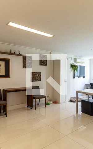 Studio à venda com 58m², 1 quarto e 1 vagaSala