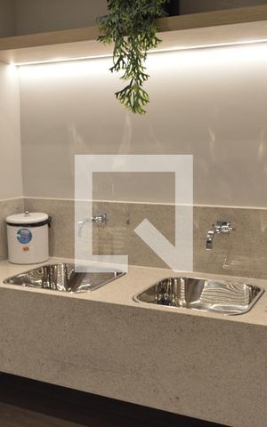 Studio à venda com 26m², 1 quarto e sem vagaLavanderia