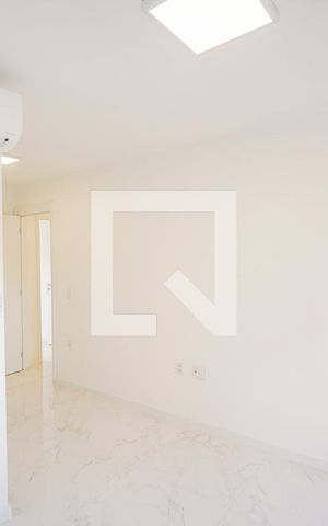 Apartamento para alugar com 85m², 3 quartos e 1 vaga Apartamento para alugar com 85m², 3 quartos e 1 vagaSuíte