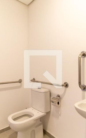 Apartamento à venda com 32m², 1 quarto e sem vaga Apartamento à venda com 32m², 1 quarto e sem vagaBanheiro