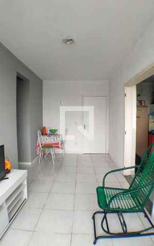 Apartamento à venda com 42m², 2 quartos e 1 vaga Apartamento à venda com 42m², 2 quartos e 1 vagaSala