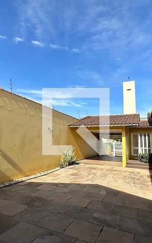 Casa para alugar com 275m², 5 quartos e 4 vagasÁrea Externa