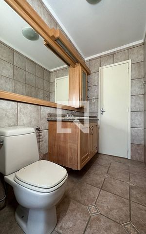 Casa para alugar com 275m², 5 quartos e 4 vagasBanheiro Social
