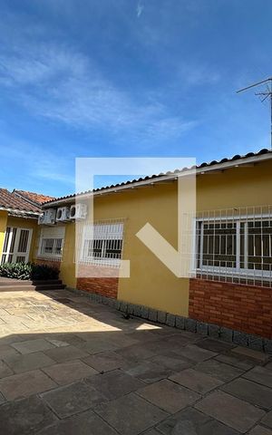 Casa para alugar com 275m², 5 quartos e 4 vagasÁrea Externa