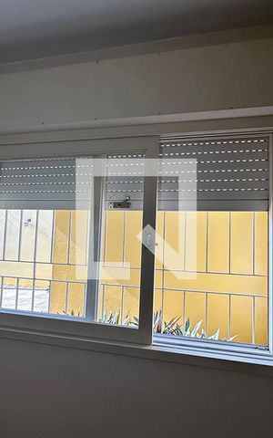 Casa para alugar com 275m², 5 quartos e 4 vagasJanela do Quarto 1 