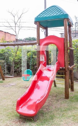 Apartamento à venda com 32m², 1 quarto e sem vagaÁrea comum - Playground