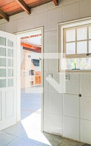 Casa à venda com 200m², 3 quartos e 2 vagasLavanderia