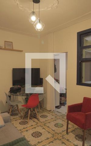 Apartamento à venda com 40m², 1 quarto e sem vagaSala
