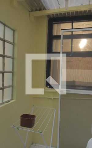 Apartamento à venda com 40m², 1 quarto e sem vagaÁrea de Serviço