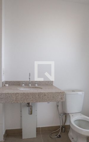 Studio para alugar com 42m², 1 quarto e sem vaga Studio para alugar com 42m², 1 quarto e sem vagaBanheiro