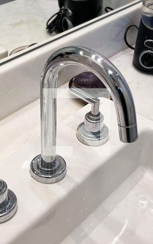 Apartamento à venda com 98m², 2 quartos e 2 vagasBanheiro da Suíte