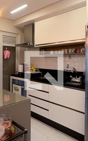 Apartamento à venda com 98m², 2 quartos e 2 vagasCozinha/Área de Serviço