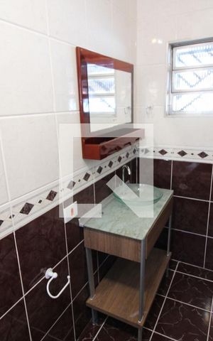 Casa à venda com 257m², 3 quartos e 2 vagasSuite