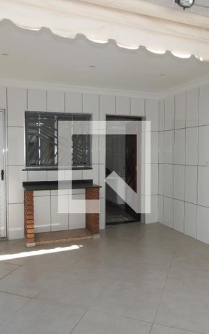 Casa à venda com 257m², 3 quartos e 2 vagasChurrasqueira