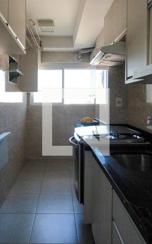 Apartamento à venda com 60m², 2 quartos e 1 vaga Apartamento à venda com 60m², 2 quartos e 1 vagaCozinha