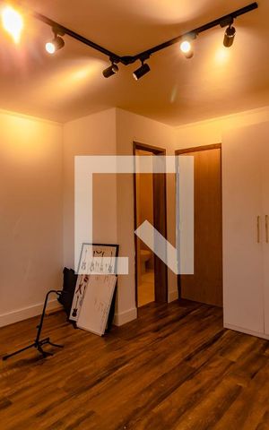 Casa à venda com 200m², 4 quartos e 2 vagas Casa à venda com 200m², 4 quartos e 2 vagasQuarto 3