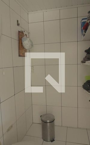 Casa à venda com 300m², 3 quartos e 4 vagasBanheiro de serviço