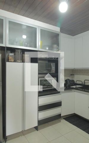 Casa à venda com 300m², 3 quartos e 4 vagasCozinha