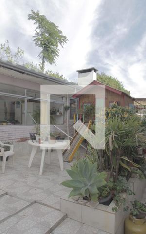 Casa à venda com 300m², 3 quartos e 4 vagasÁrea externa